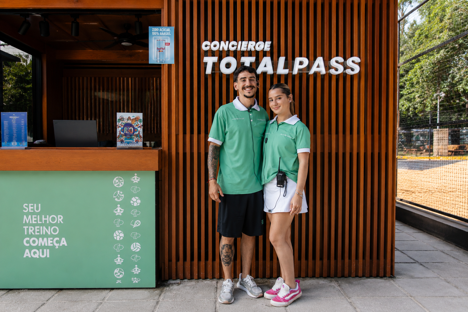 Equipe do Quiosque Concierge TotalPass